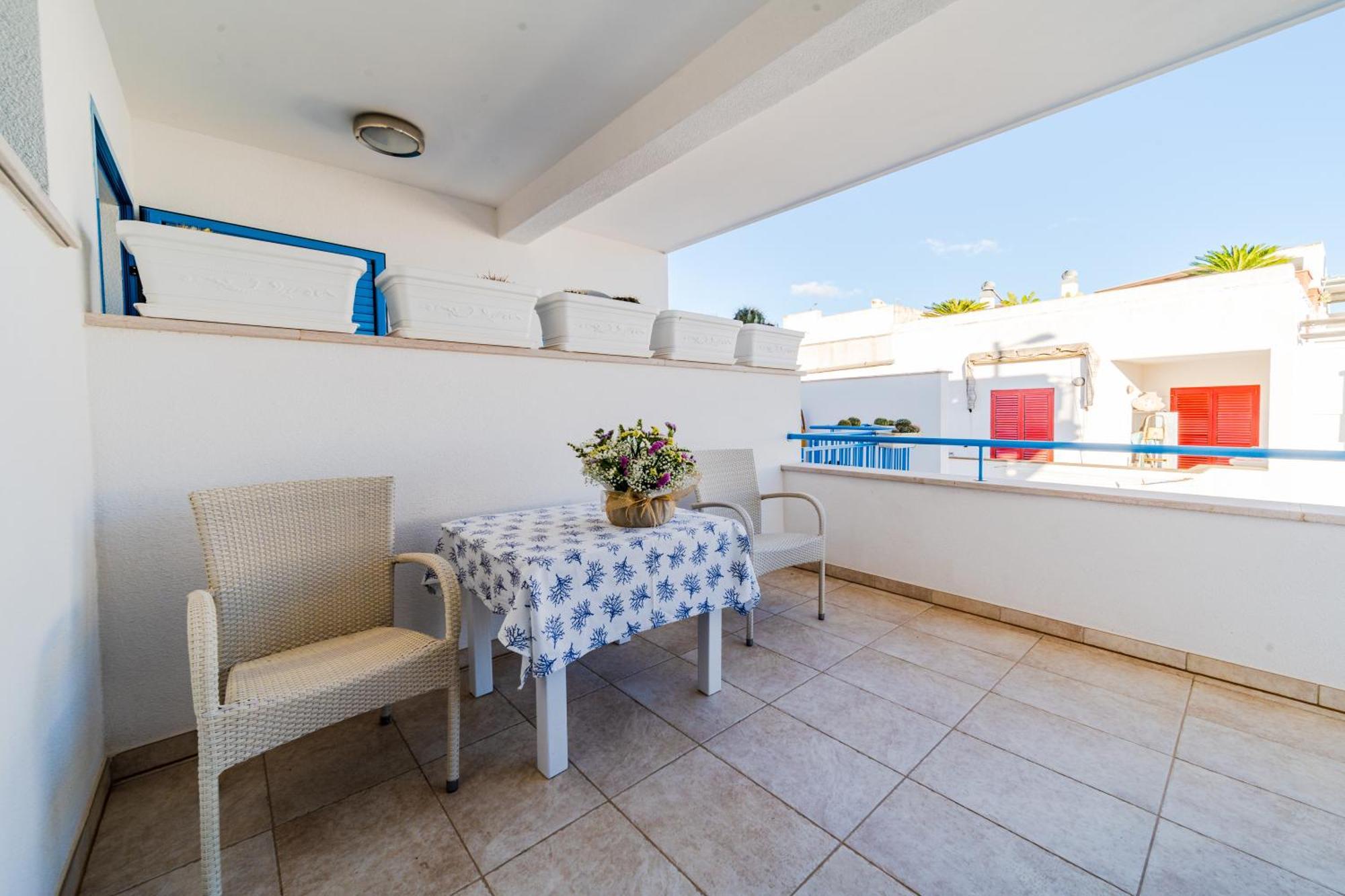 Lo Scalo Bed And Breakfast Marina Di Novaglie Alessano Kültér fotó